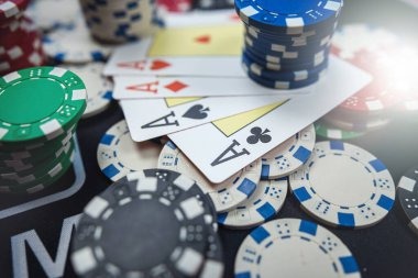 Jurassic Kingdom live-dealer table streamed on micro4d mobile app